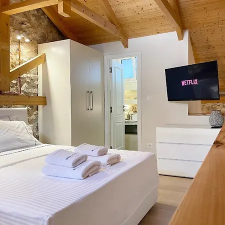 וילה Blue Domino Luxury *