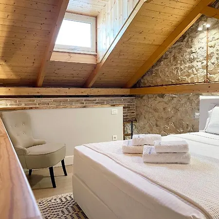 Blue Domino Luxury * Patras