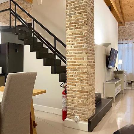 Blue Domino Luxury * Patras